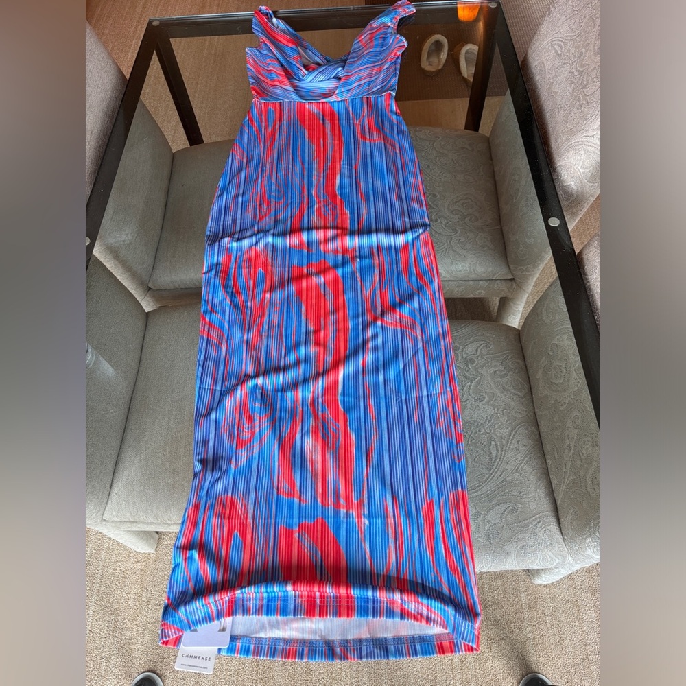 Brand new, Commense dress